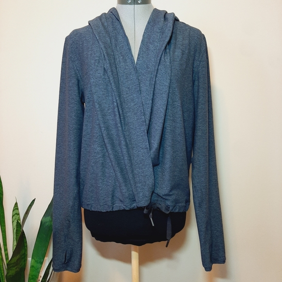 Lululemon Ready To Rulu Wrap - Picture 4 of 10